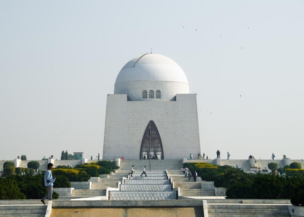 Mazar-e-Quaid.jpg